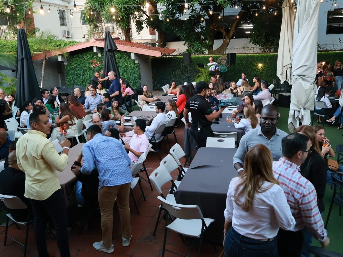 Happy Hour CONALPROSE