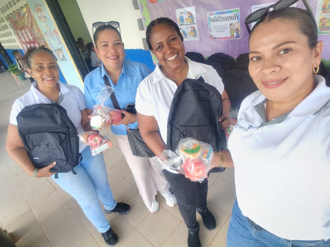 Acción social Centro Educativo Corozales Adentro